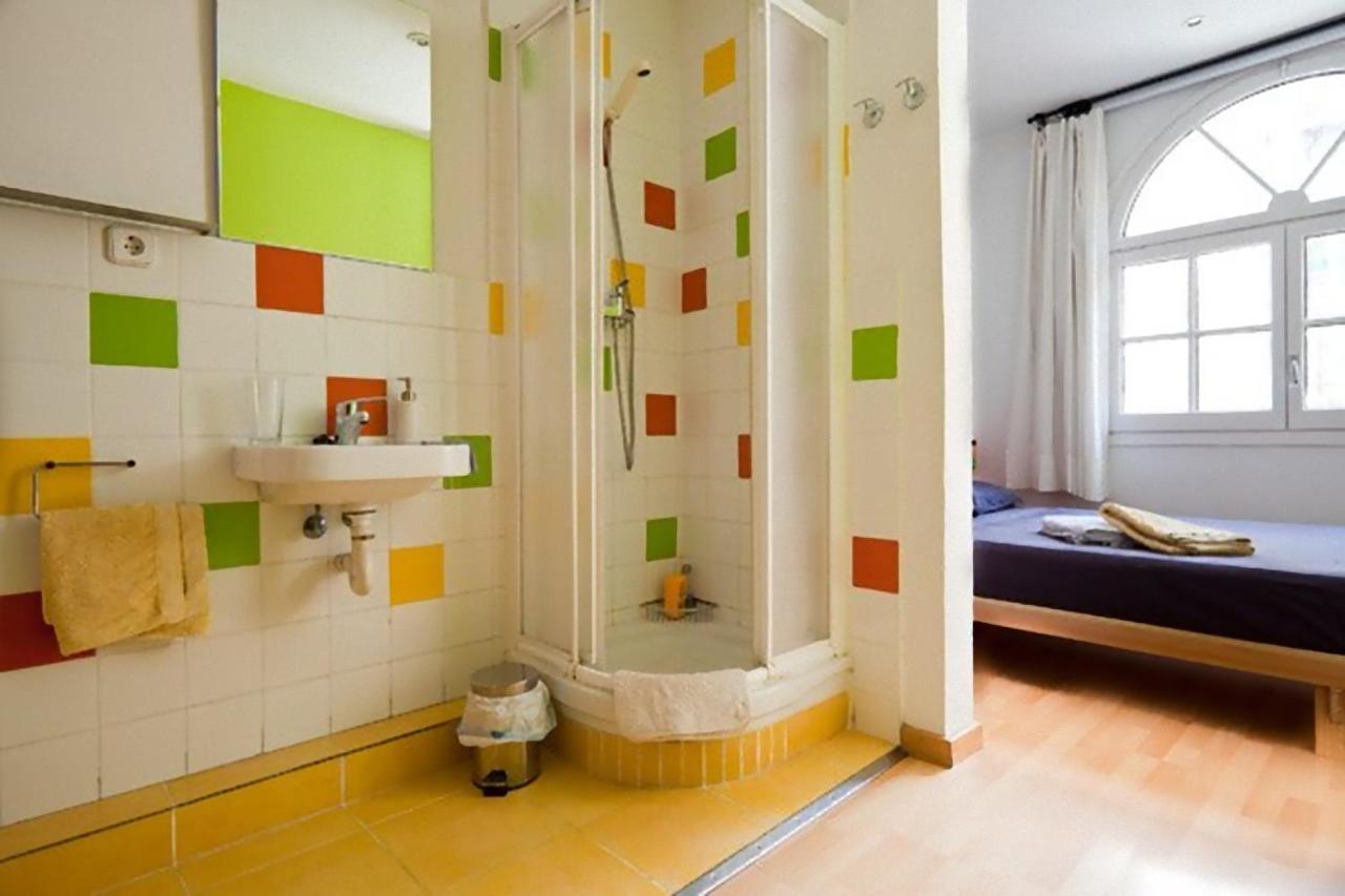 La Casa De Laura Nisia B&B Barcelona Exteriör bild