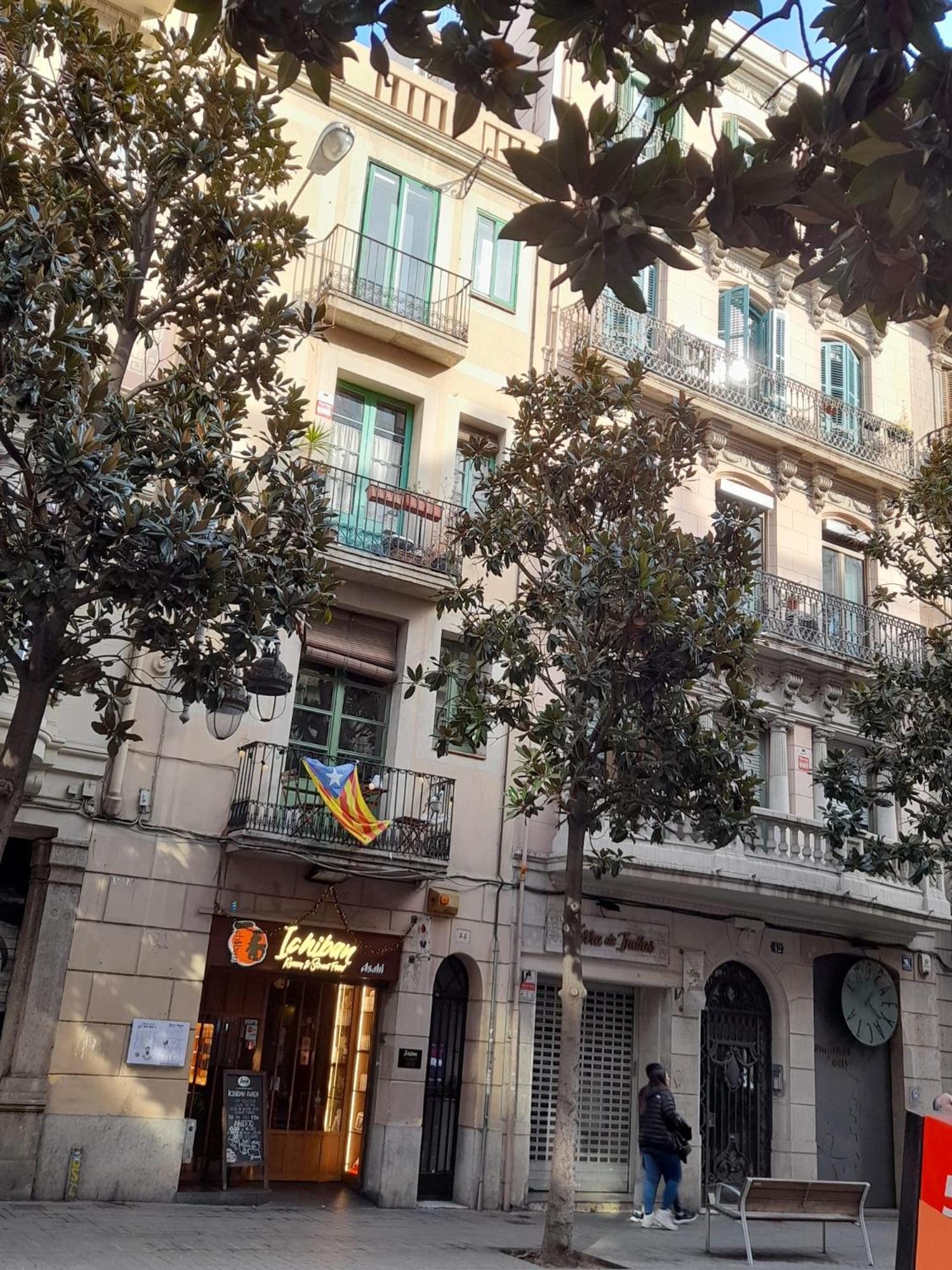 La Casa De Laura Nisia B&B Barcelona Exteriör bild